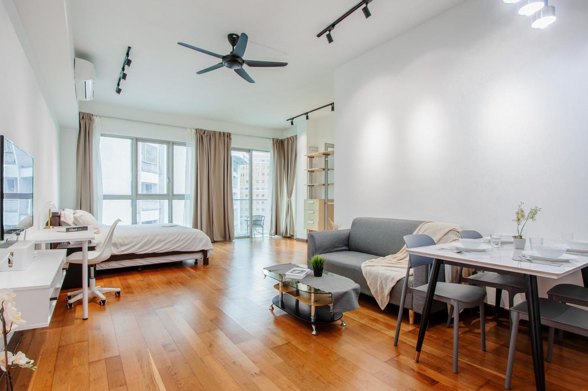 Apartemen Naibnb In Regalia *