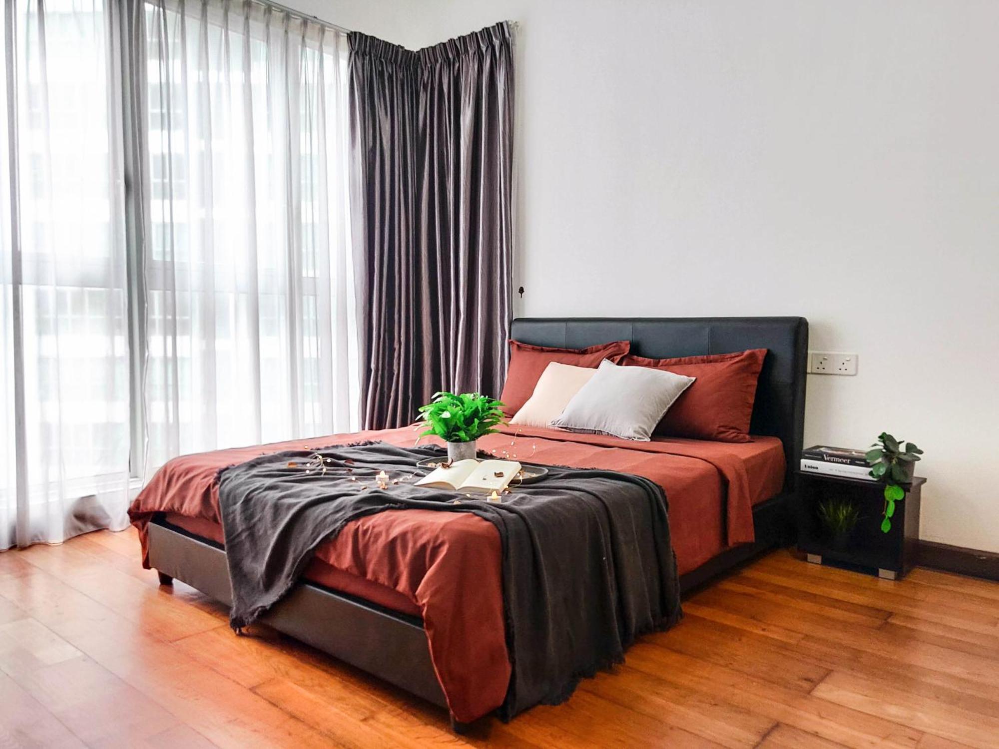 Naibnb In Regalia Apartemen *
